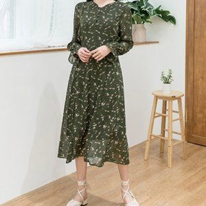[Brand New] Floral Smocking One-piece Dress